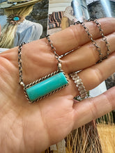 Load image into Gallery viewer, “The Roper” Large Bar Necklace
