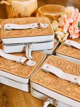 Load image into Gallery viewer, White Arrow Jewelry Case
