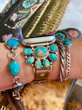 Load image into Gallery viewer, Blue Royston Half Cluster
